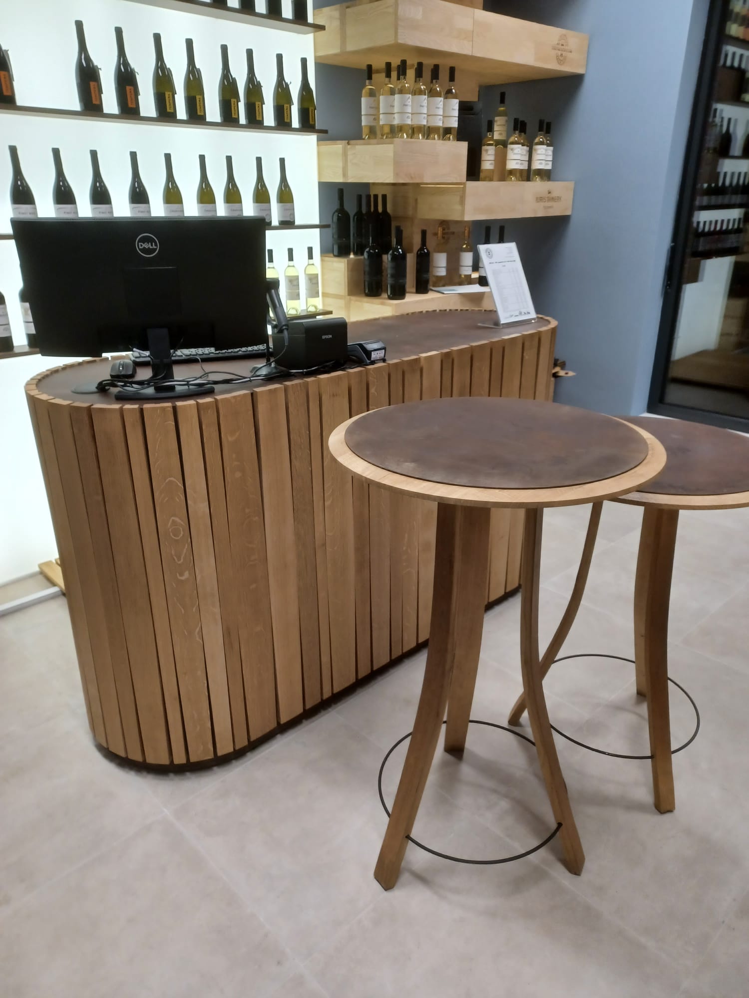 Moderan drveni interijer