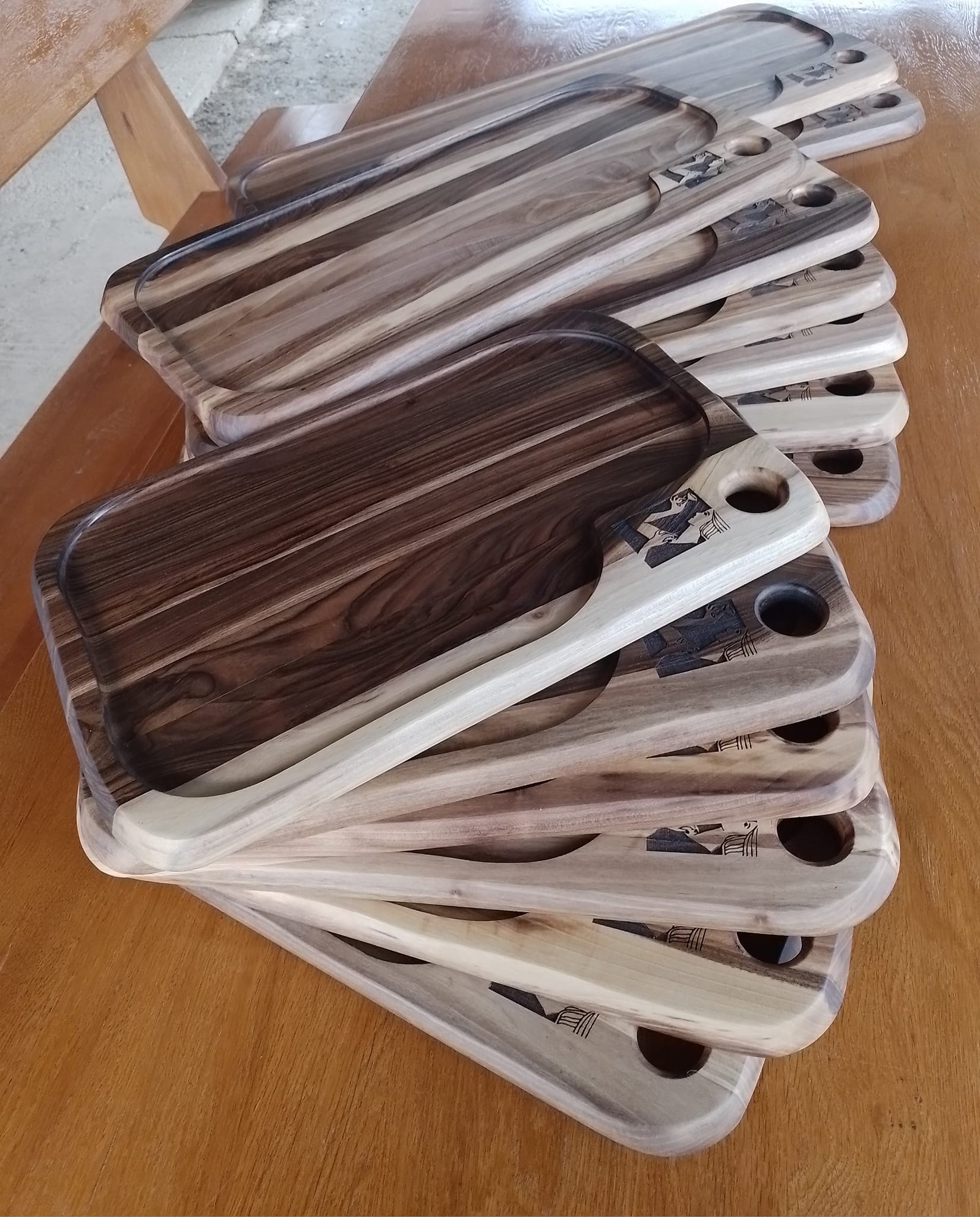 Drvene posude za ocat i ulje