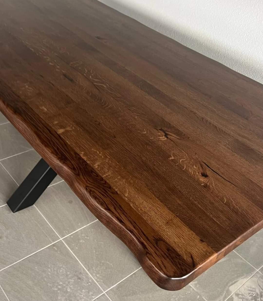 Kvalitetni stol od hrastovine po mjeri